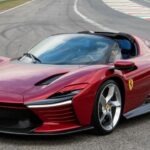 Ferrari Daytona SP3, il designer Manzoni: "La più bella di sempre" thumbnail
