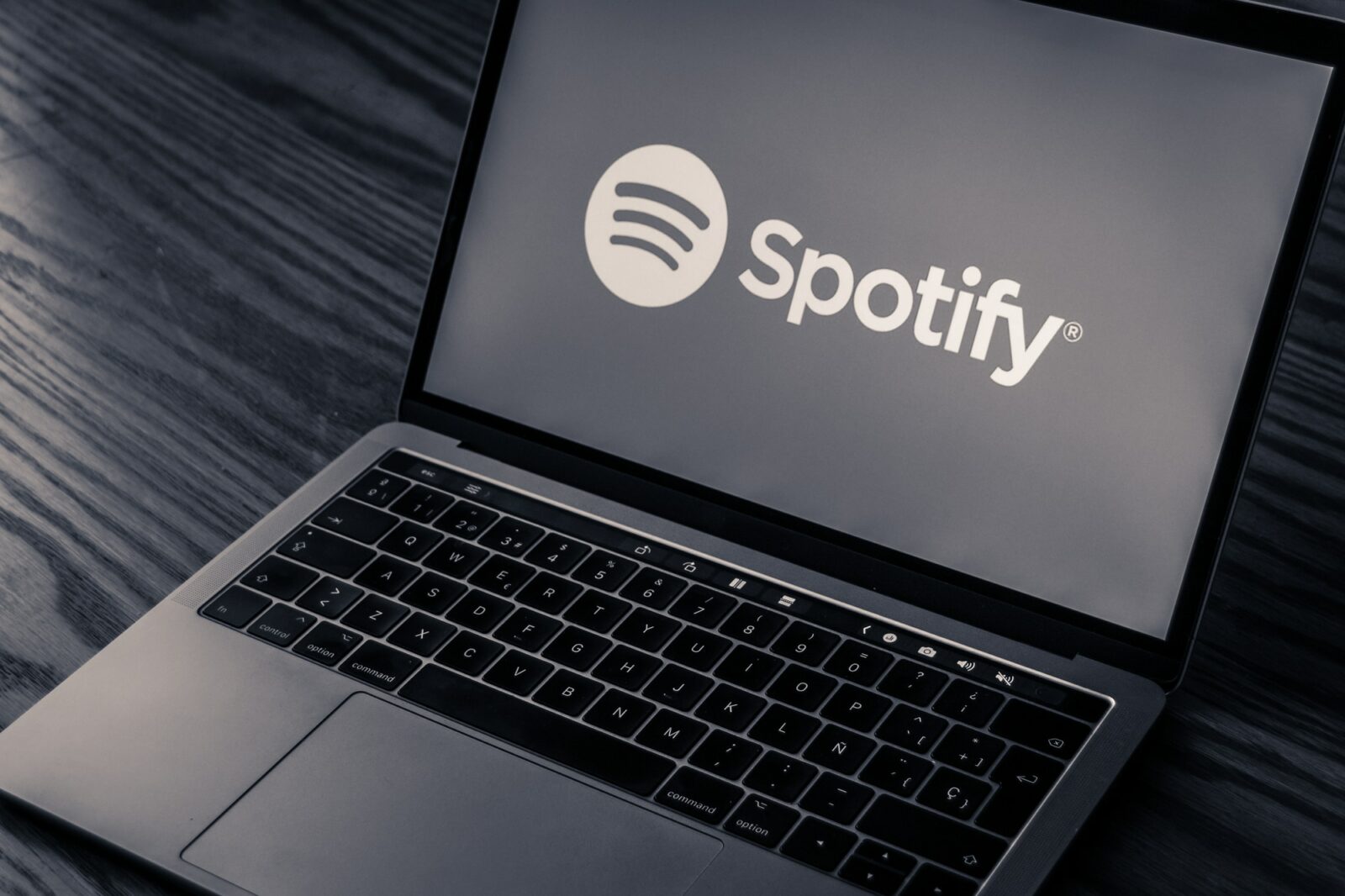 Spotify: è giusto che la piattaforma riconosca il nostro stato d'animo? thumbnail