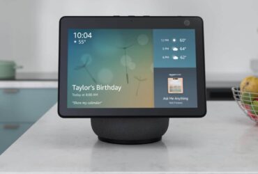 La modalità "Conversazione" di Alexa arriva sull'Echo Show 10 thumbnail