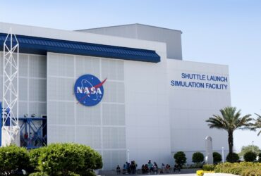 La NASA vuole tornare sulla Luna per installare un reattore nucleare thumbnail