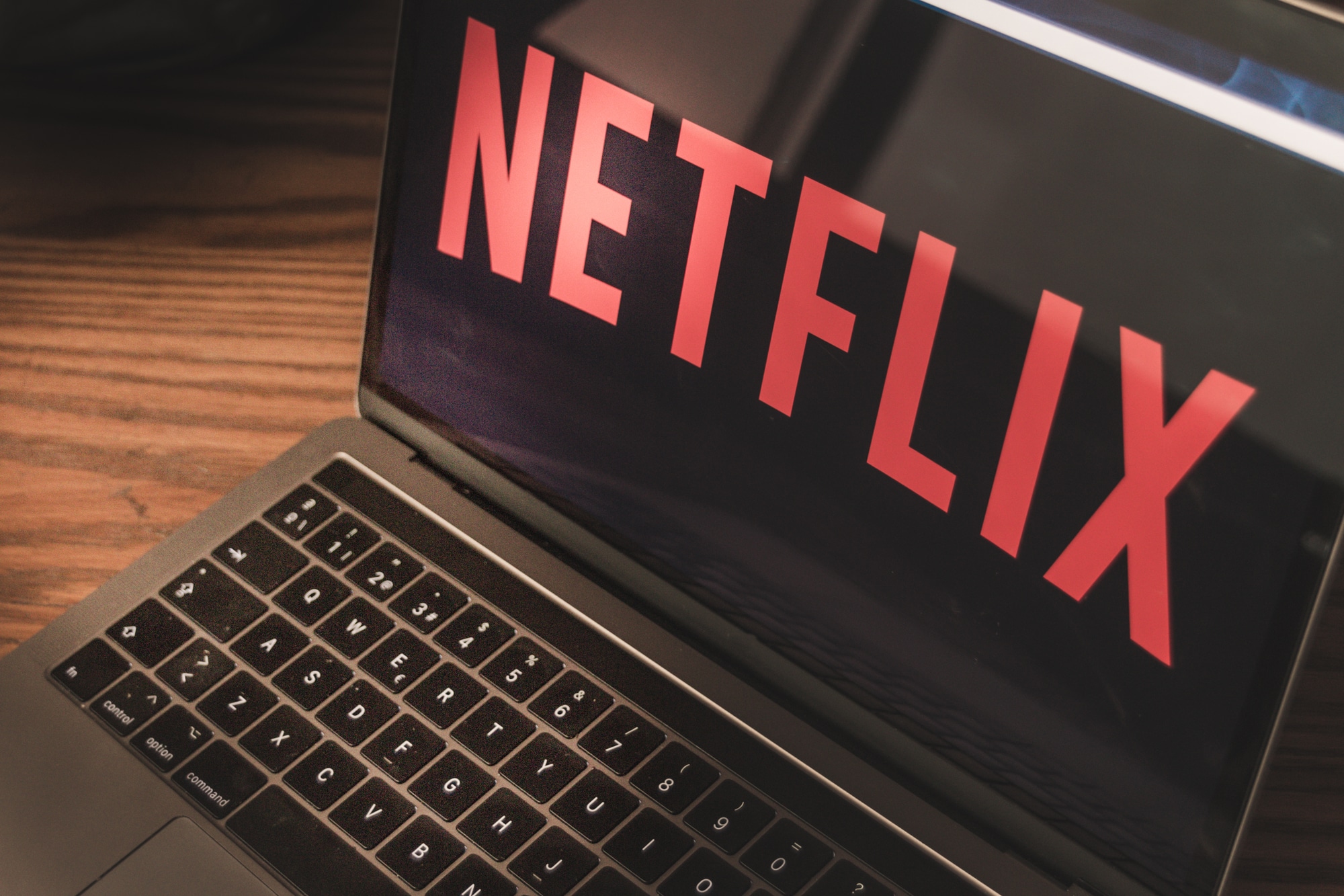 Netflix will broadcast state TV channels in Russia thumbnail