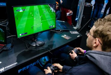 Attacco hacker agli utenti di FIFA Ultimate Team: rubati numerosi account thumbnail