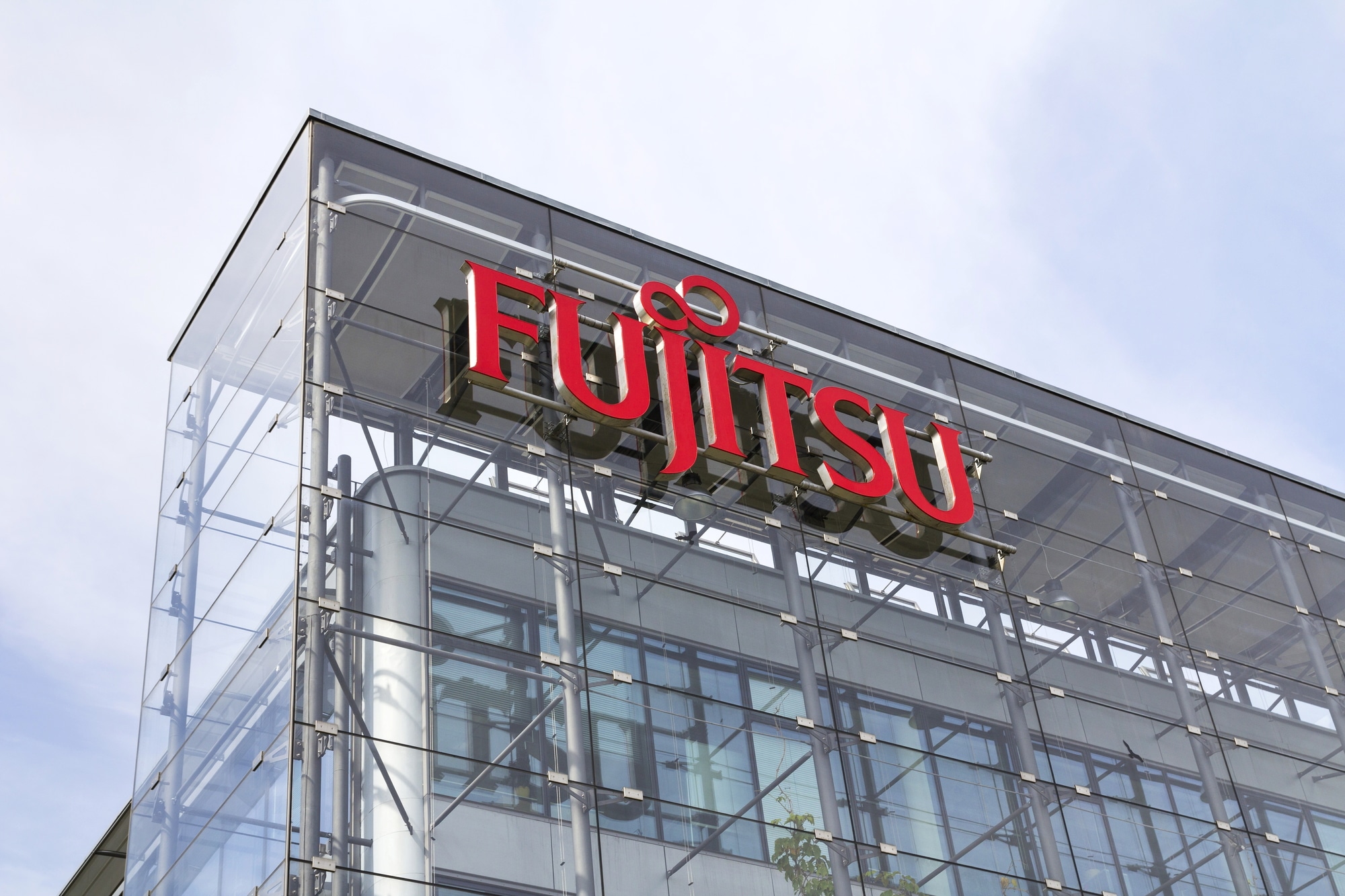 Fujitsu achieves Champion status in Canalys thumbnail Channel Matrix survey