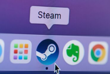 Nuovo record di giocatori connessi in contemporanea su Steam thumbnail