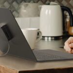 Craob X, il laptop portless con ricarica wireless thumbnail