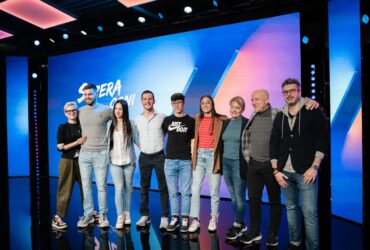 Xiaomi celebra la nuova serie Redmi Note 11 con la campagna Supera ogni sfida thumbnail