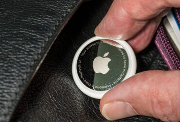 Con iOS 15.4 si aggiorna anche AirTag. Ecco cosa cambia thumbnail