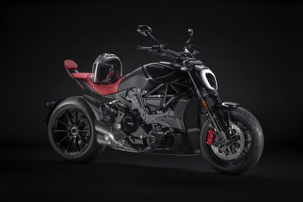 Ducati Xdiavel Black 1 1024x683