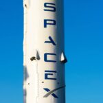 Elon Musk candida Space X per sostituire la Russia nella Stazione Spaziale Internazionale thumbnail
