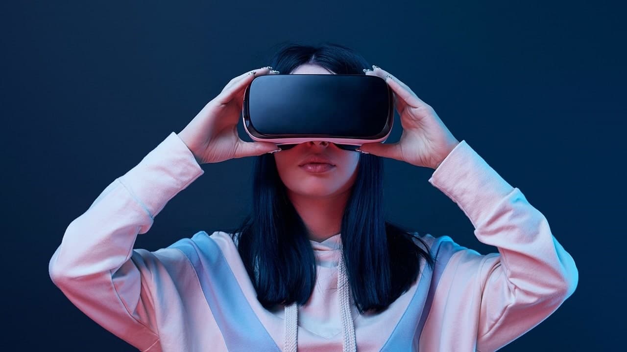 FaceTime in realtà virtuale sul nuovo visore di Apple thumbnail