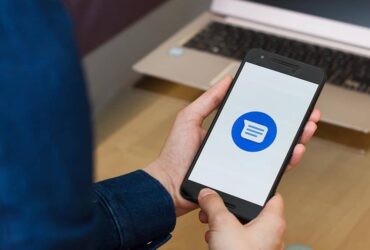 Le reazioni di iMessage arrivano sui Messaggi Google thumbnail