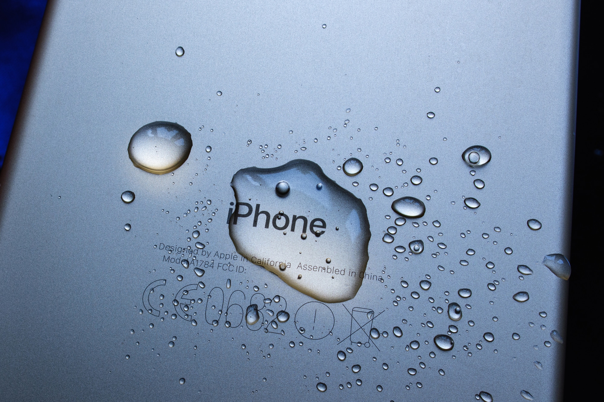 Is Apple working on waterproof iPhones dedicated to extreme sports?  thumbnail