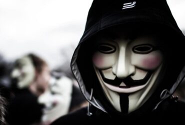 Anonymous colpisce ancora: la cyber war  procede thumbnail