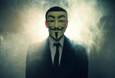 Anonymous, messaggi anti-propaganda nelle stampanti e nei software russi thumbnail