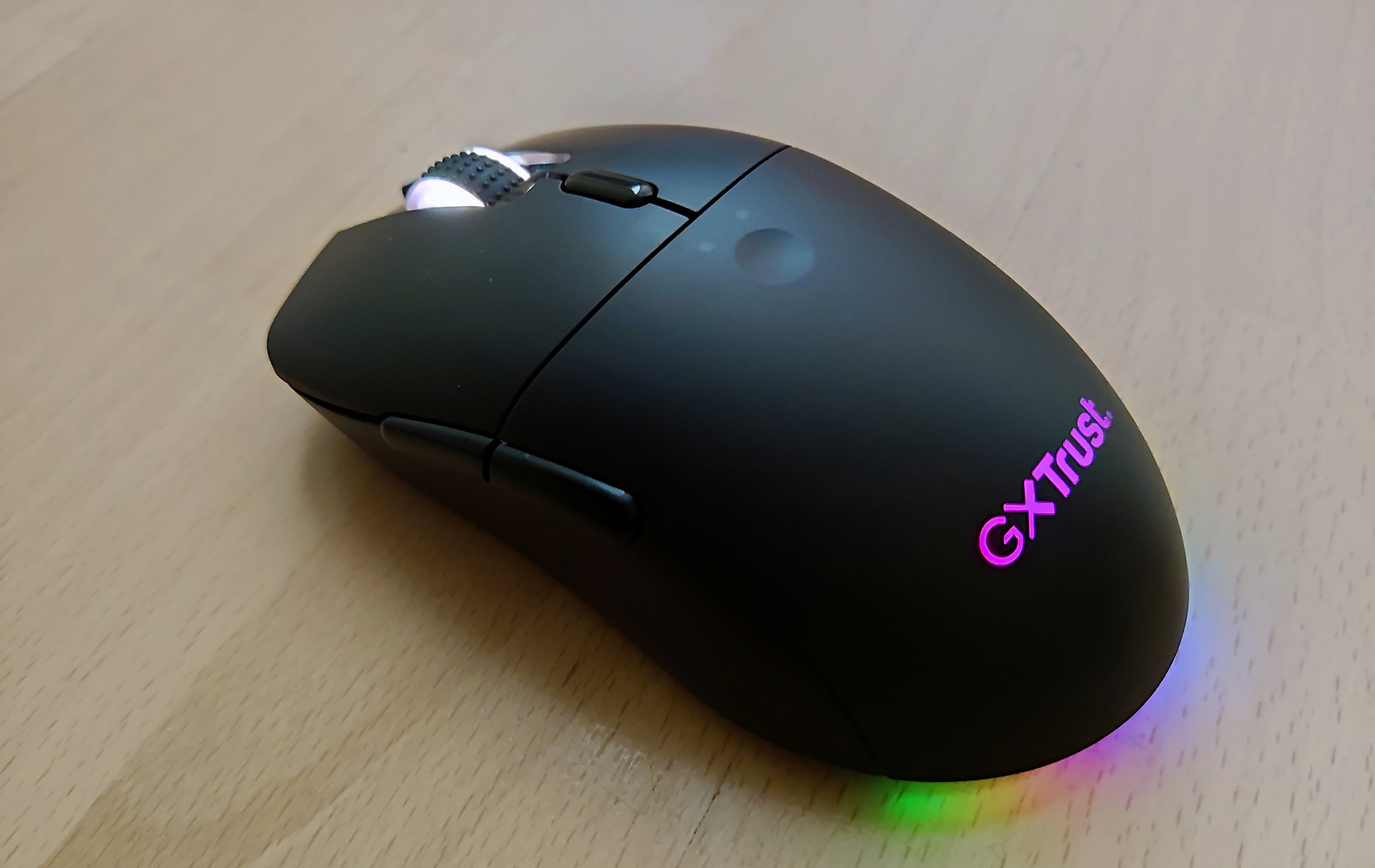 Trust: here is the new GXT 980 REDEX wireless mouse