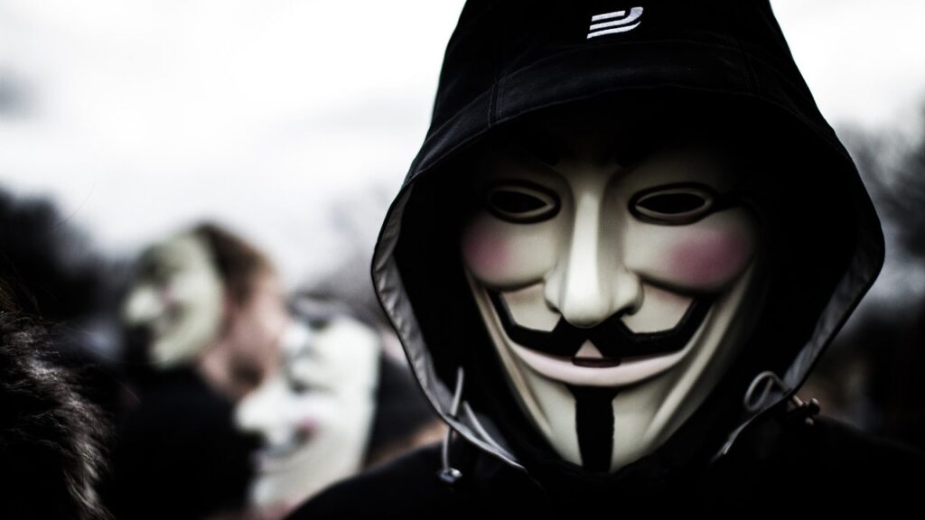 anonymous hacker russia ukrainian invasion new attacks-min
