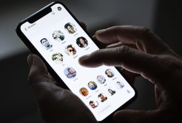 Le chat audio dei soldati russi finiscono su Clubhouse thumbnail