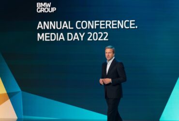 BMW: il CEO Olivier Zipse anticipa gli obiettivi per il futuro dell'azienda thumbnail
