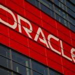 Oracle sospende le attività in Russia thumbnail