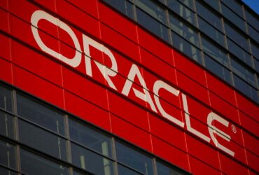 Oracle sospende le attivit&agrave; in Russia thumbnail