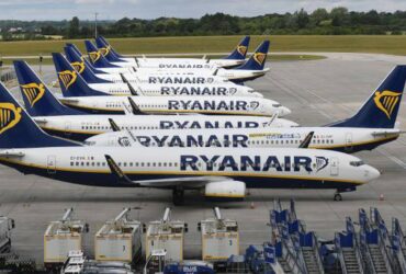 Ryanair sar&agrave; la prima compagnia area a tornare in ucraina thumbnail