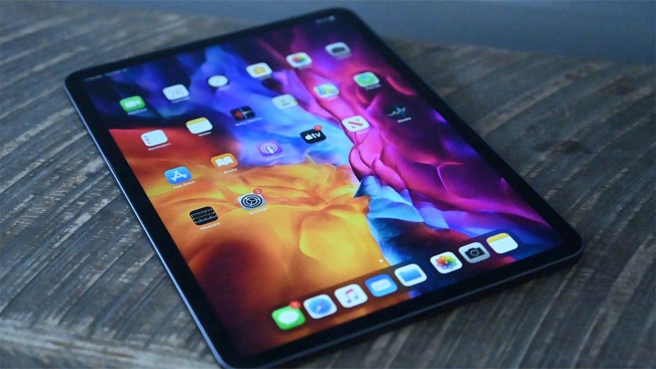 Samsung a lavoro sui display OLED T2 per l'iPad thumbnail