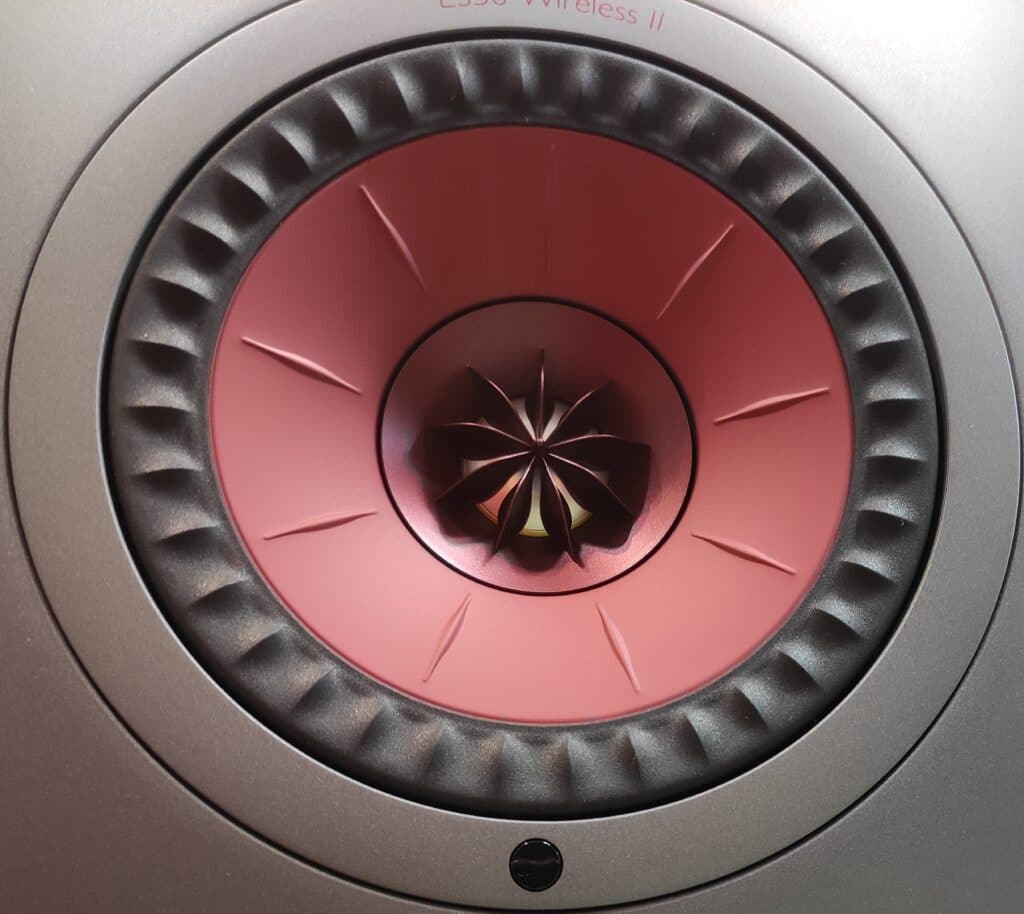 Uni Q Kef 1024x914