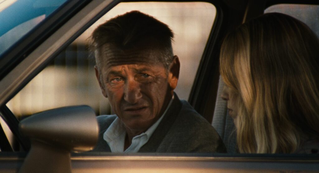 Una Vita in Fuga: the Italian trailer of the new film by Sean Penn