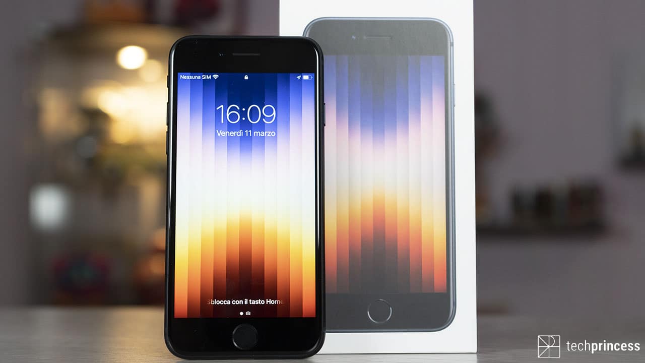 iPhone SE 2022: le previsioni anticipano vendite record thumbnail