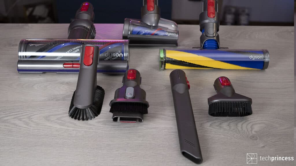 Dyson V15 Detect accessories review