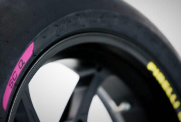 Pirelli lancia la nuova mescola SCQ per la stagione WSBK 2022 thumbnail