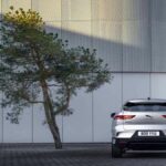 Jaguar Land Rover entro il 2030 si impegna a ridurre le emissioni del 46% thumbnail