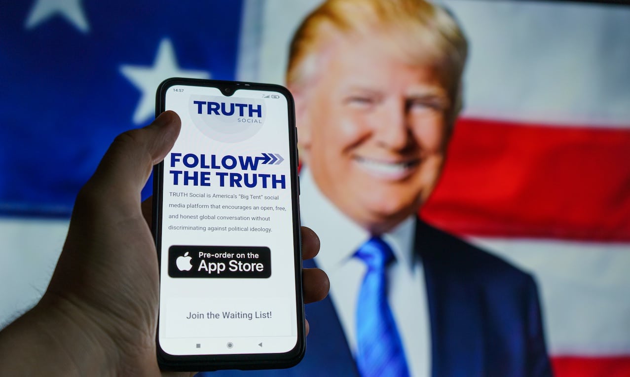 Tutti i motivi del flop di Truth, il social di Trump thumbnail