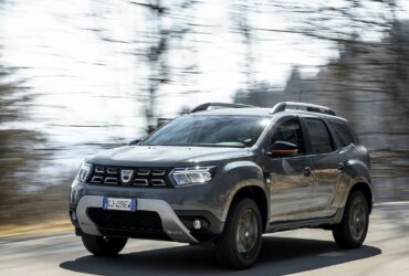 Dacia presenta la serie limitata Duster Extreme thumbnail