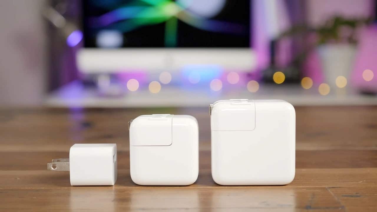Apple, doppio caricatore USB-C in arrivo thumbnail