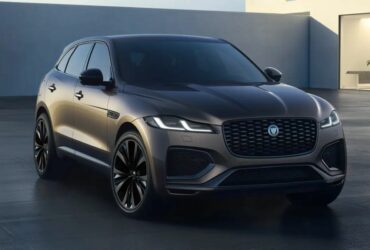 Jaguar lancia le versioni "Sport" della F-Pace D300 e P400 thumbnail