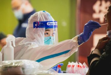 Bloccata la produzione Apple presso tre fornitori cinesi chiave thumbnail