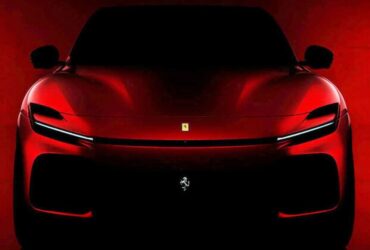Ferrari Purosangue, ecco la prima immagine ufficiale del SUV di Maranello thumbnail