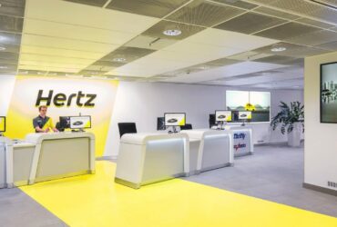 Hertz e Polestar hanno annunciato una partnership per la mobilità sostenibile thumbnail