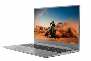 Medion annuncia il debutto di due nuovi notebook da 17 pollici in Italia thumbnail