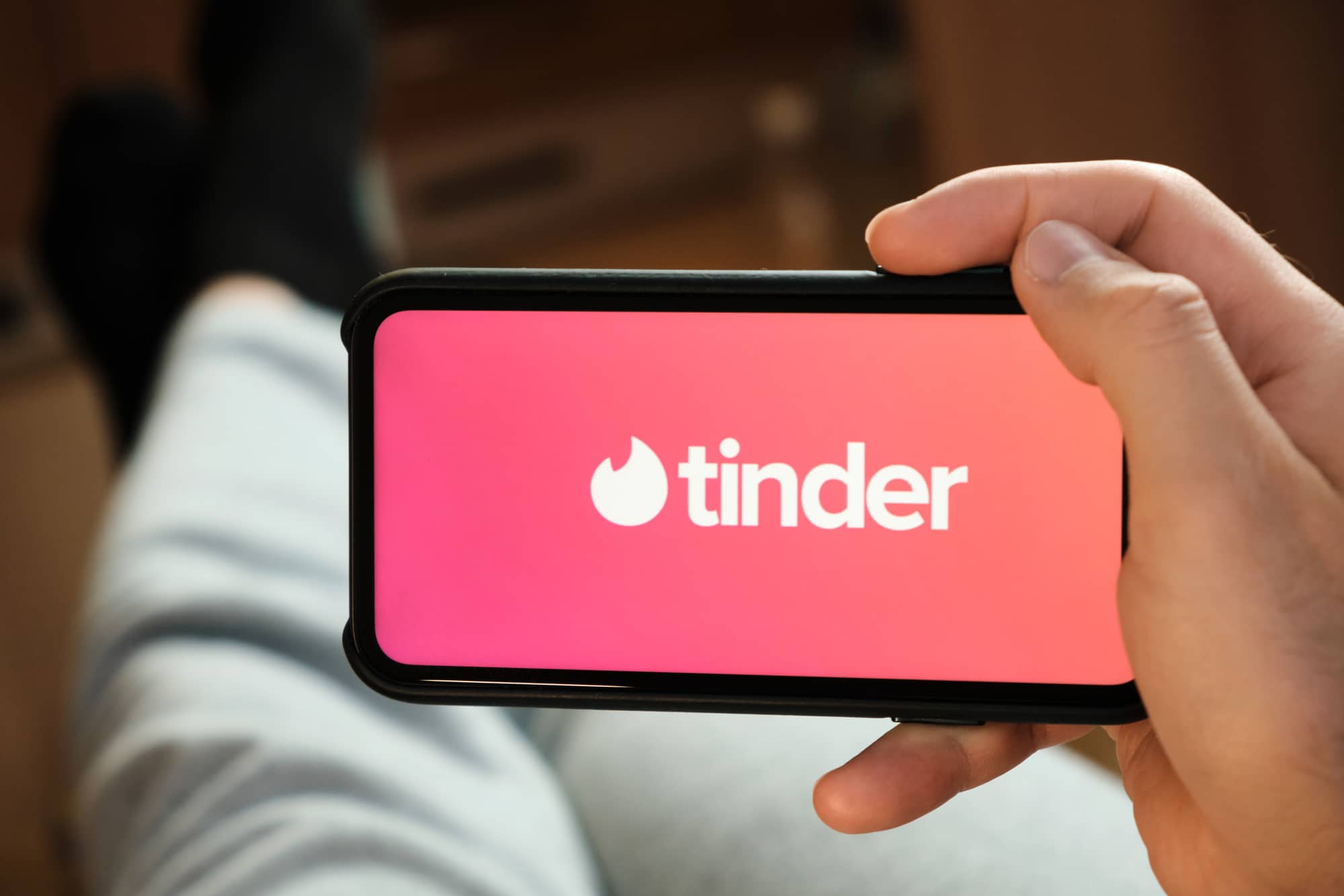 Tinder lands on Instagram together with a social campaign with Gaia Clerici, Tananai and other thumbnails