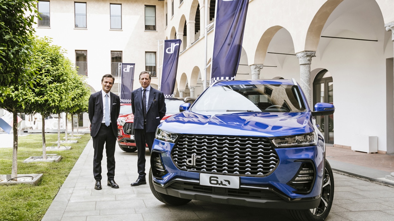 FCA Bank lancia una partnership con DR Automobiles Groupe thumbnail