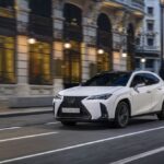 Lexus aggiorna l'urban crossover UX Hybrid thumbnail