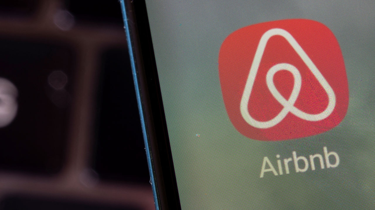 Airbnb lascia la Cina, colpa di competizione locale e lockdown thumbnail