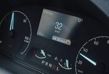 Ford sperimenta la tecnologia di decelerazione forzata thumbnail