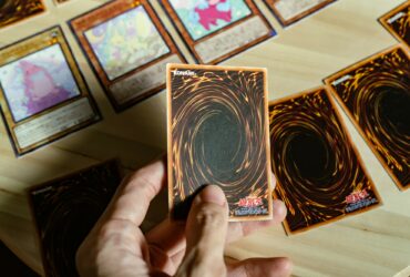 Konami ha rimosso dalle carte bannate due classici di Yu-Gi-Oh thumbnail