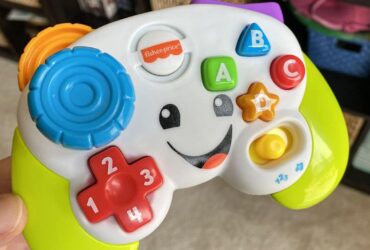 Con questo joystick Fisher Price si gioca (forte) a Elden Ring thumbnail