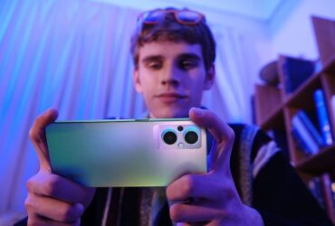 Oppo presenta Reno8 Lite 5G, uno smartphone per ritratti professionali thumbnail