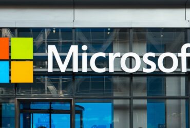 Microsoft chiude in Russia: licenziati 400 dipendenti thumbnail