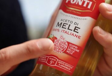 Ponti mette il QR Code sulle bottiglie di aceto di mele thumbnail